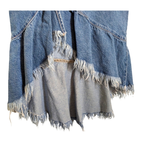 Free People Denim Jean Fringe Skirt Distressed Hi Lo Size 8 - Picture 2 of 6